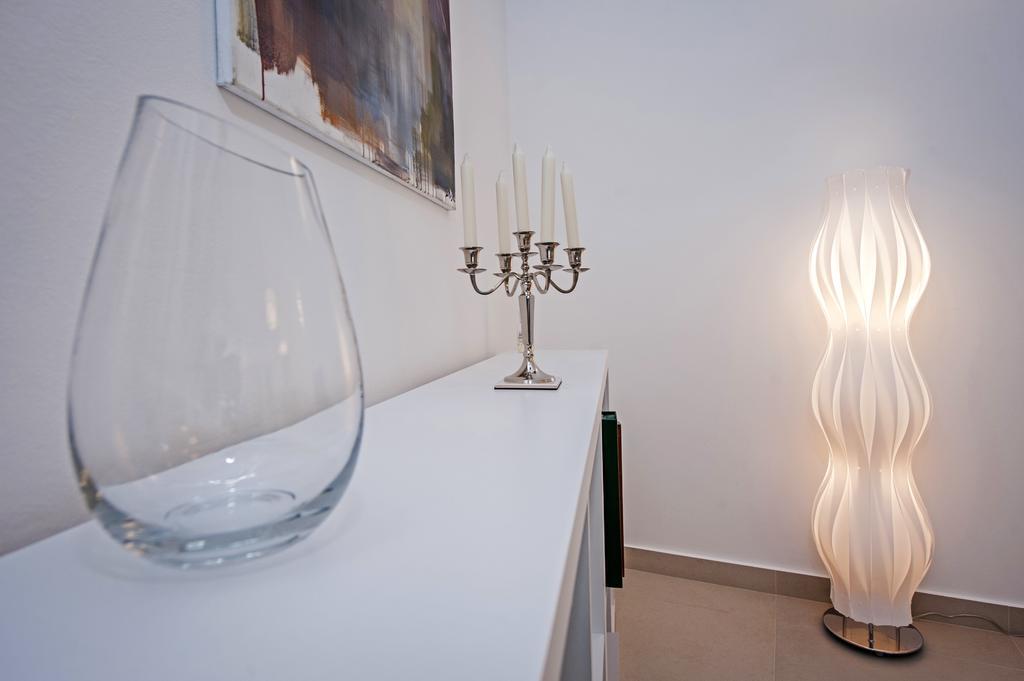 Sunset Luxury Apartment ロヴィニ エクステリア 写真